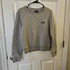 Patagonia Women's Light Gray Quilted Sweater